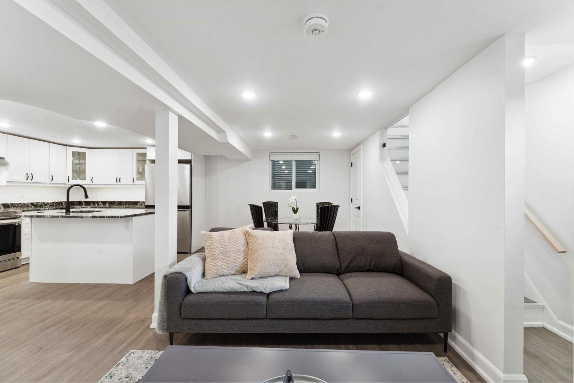Modern 3Br Suites 渥太華 外观 照片