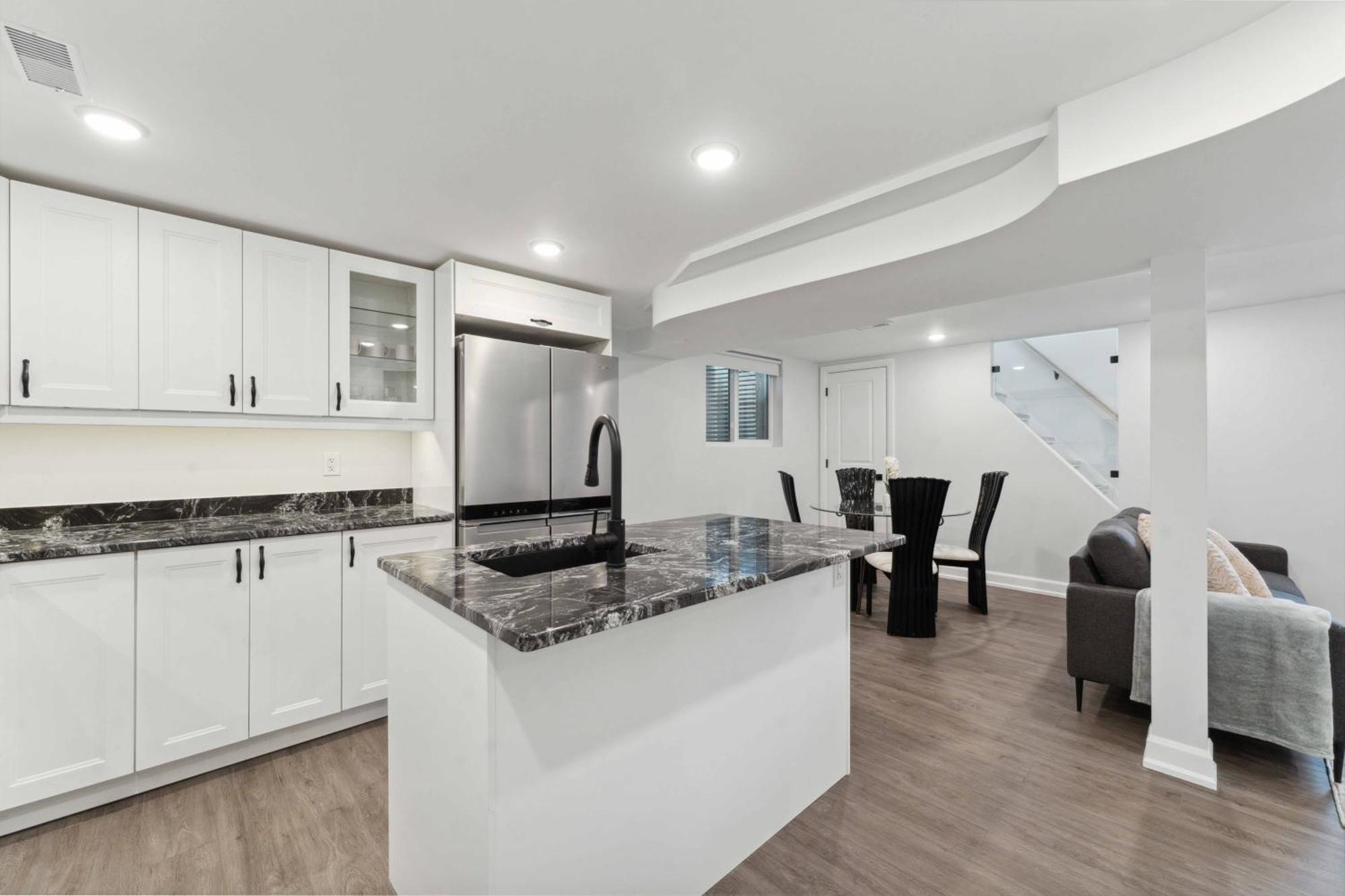 Modern 3Br Suites 渥太華 外观 照片